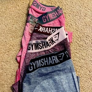 3 medium gym shark leggings 60$